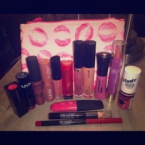 Makeup Bundle for Lips 15 pc everything pictured